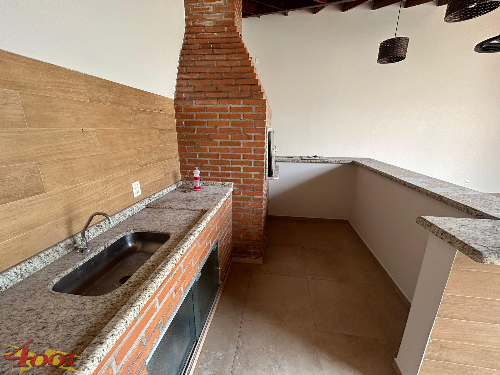 Casa com 3 dormitrios para locao, JARDIM HIGIENOPOLIS, GUAIRA - PR