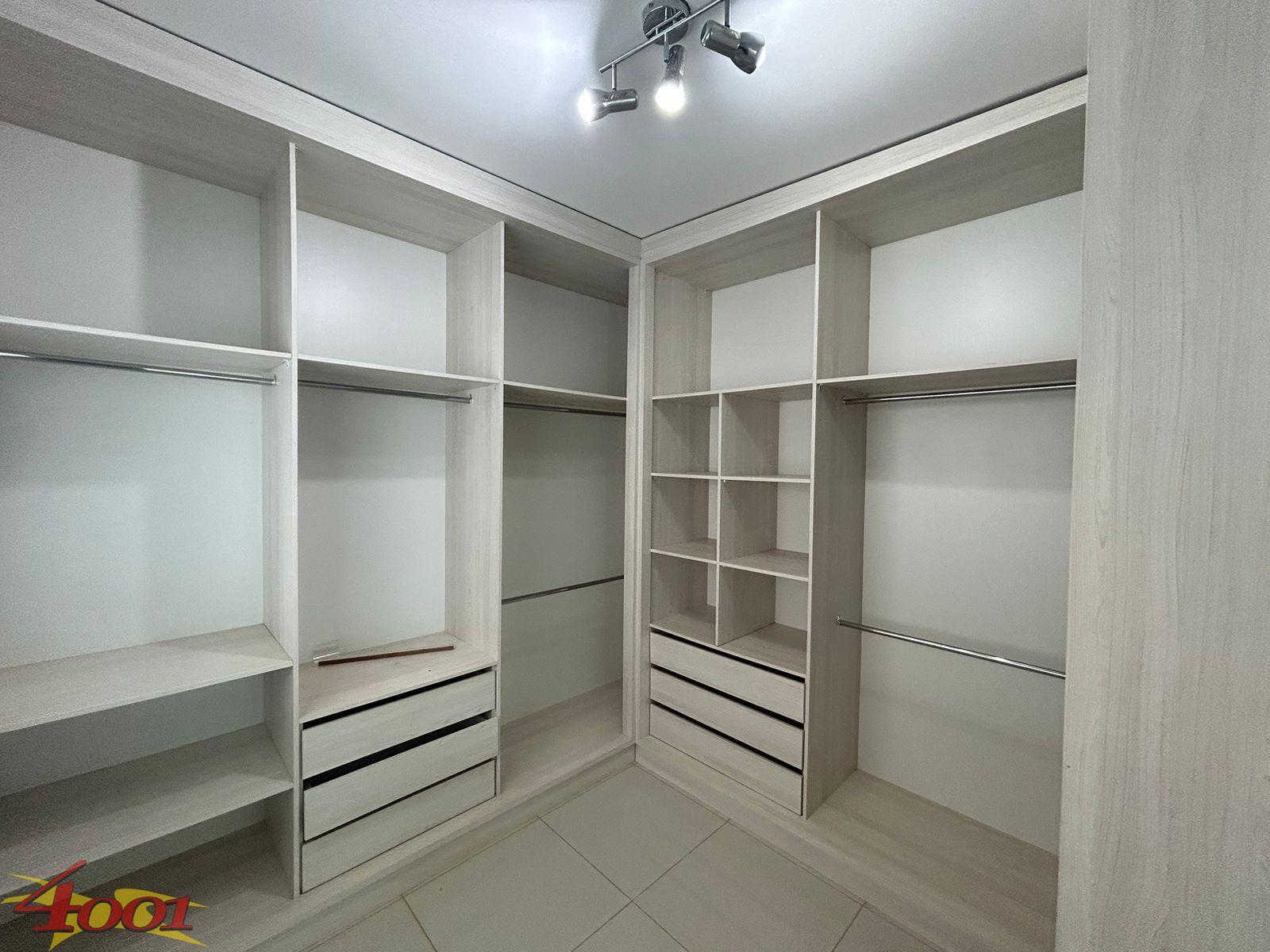 Casa com 3 dormitrios para locao, JARDIM HIGIENOPOLIS, GUAIRA - PR