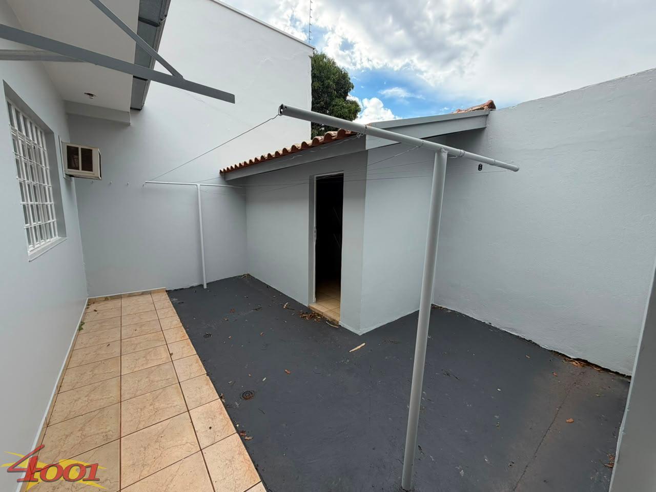 Casa com 3 dormitrios para locao, CENTRO, GUAIRA - PR