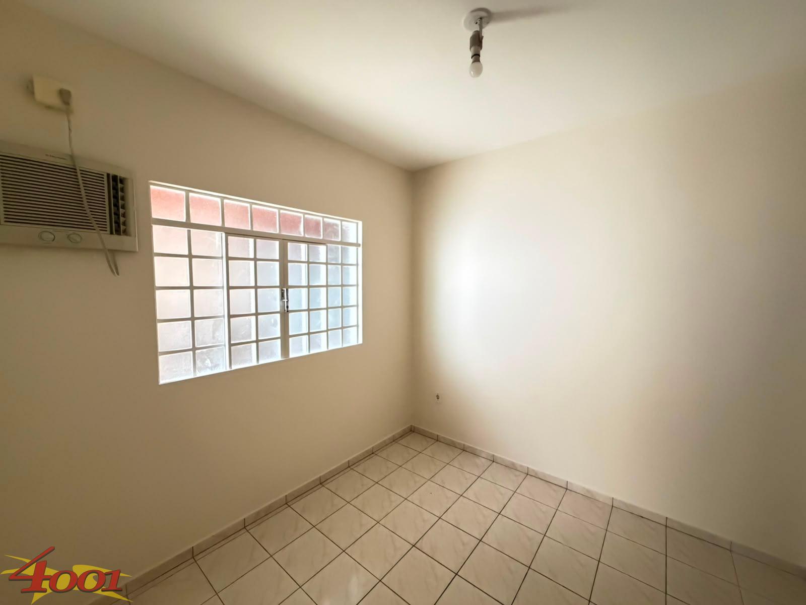 Casa com 3 dormitrios para locao, CENTRO, GUAIRA - PR