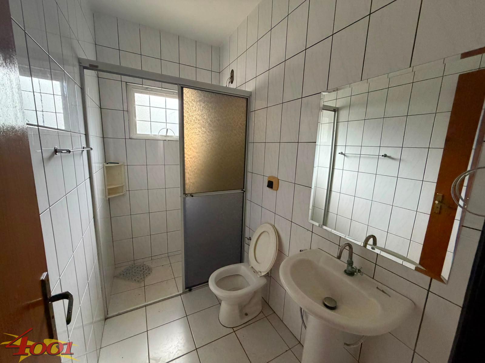 Casa com 3 dormitrios para locao, CENTRO, GUAIRA - PR