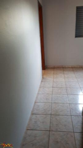 Casa com 2 dormitrios para locao, JARDIM ZEBALLOS, GUAIRA - PR