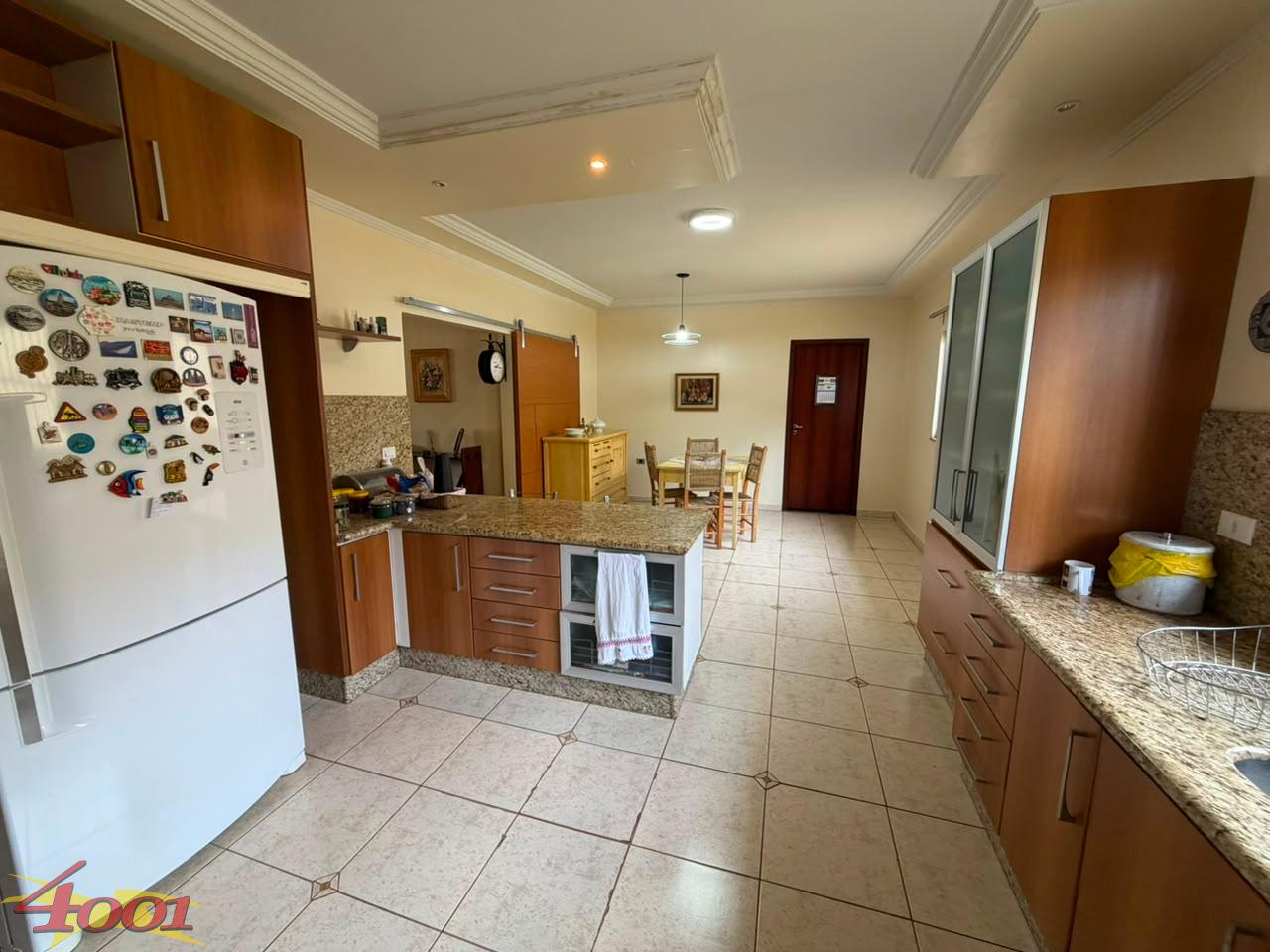Casa com 3 dormitrios venda, CENTRO, GUAIRA - PR
