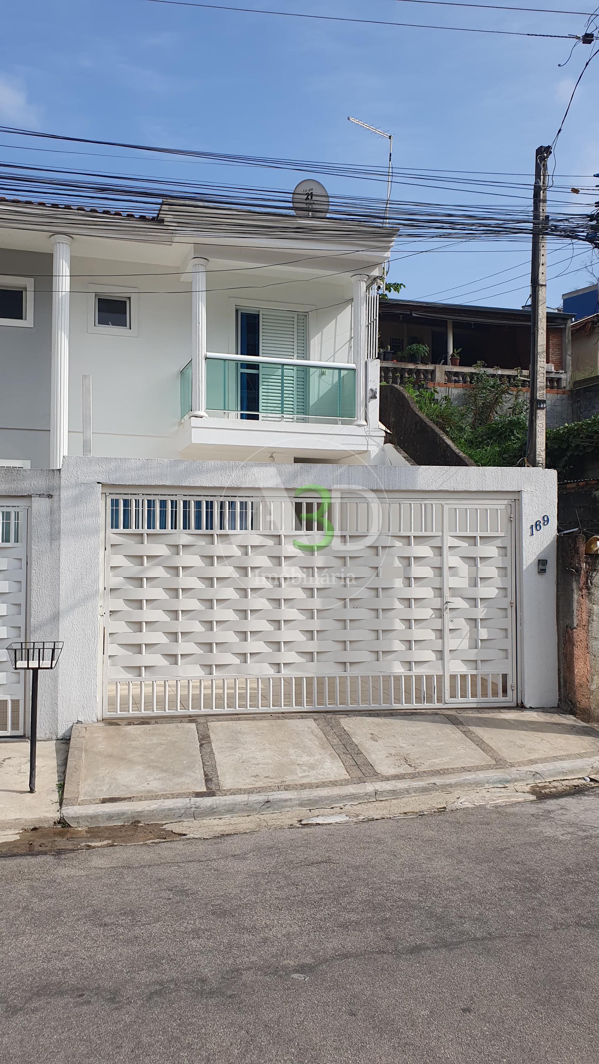 Excelente oportunidade, lindo sobrado próximo ao centro de Fra...