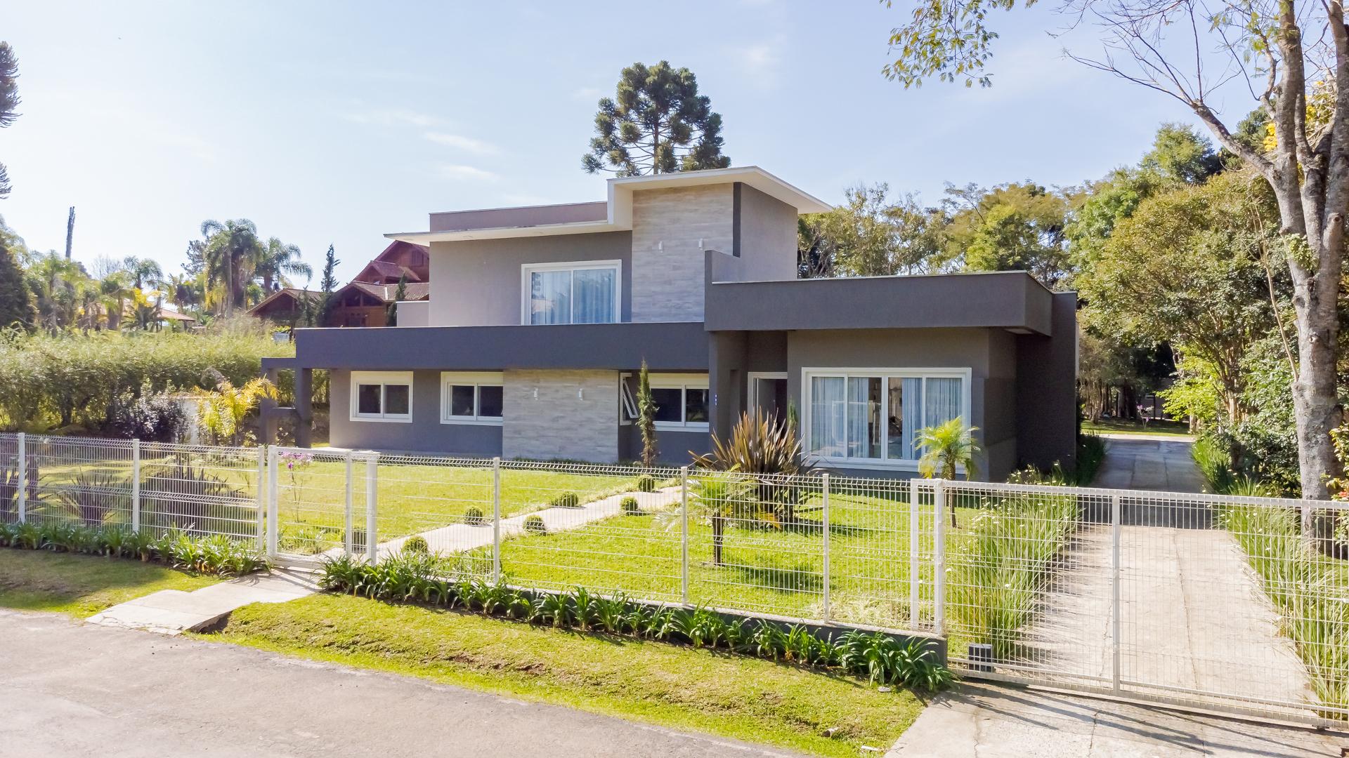 Casa à venda,  Condomínio 5 suítes, todas no andar térreo, Pou...