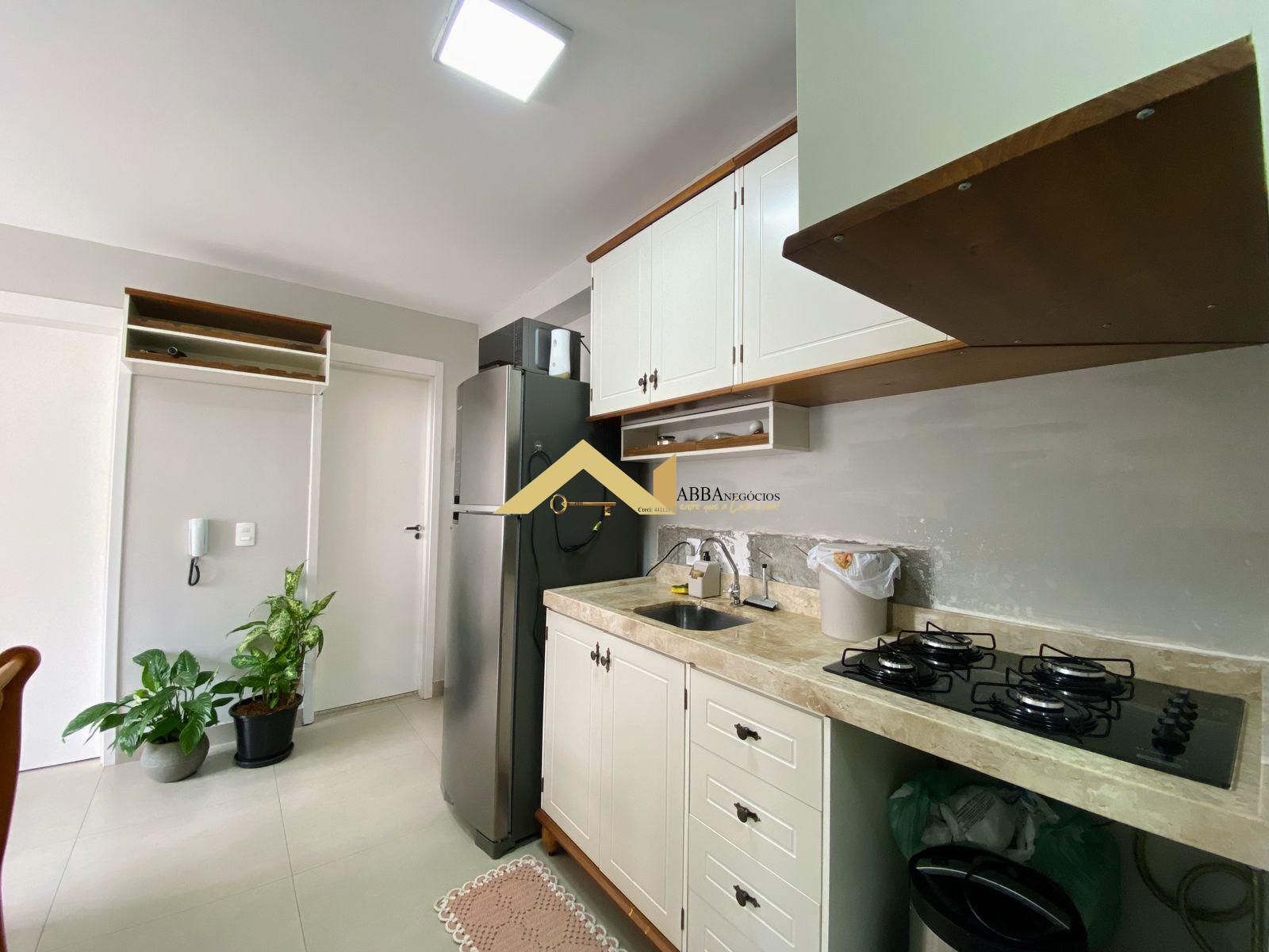 Apartamento à venda, Chacara Santa Lucia dos Ypes, CARAPICUIBA...