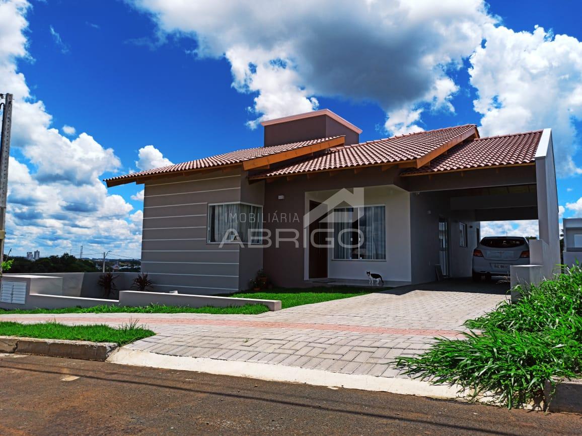 Linda Casa no Loteamento Parque das Torres