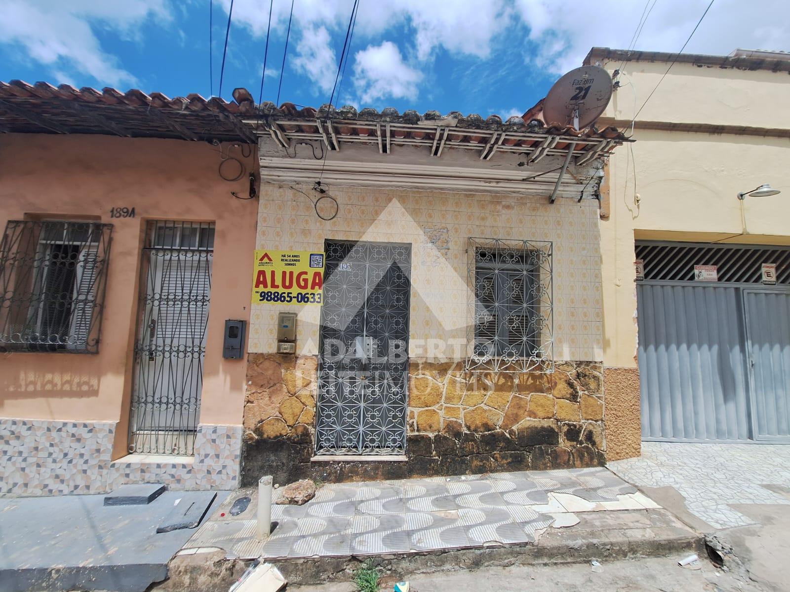 Casa, 3 quartos, 64 m² - Foto 1