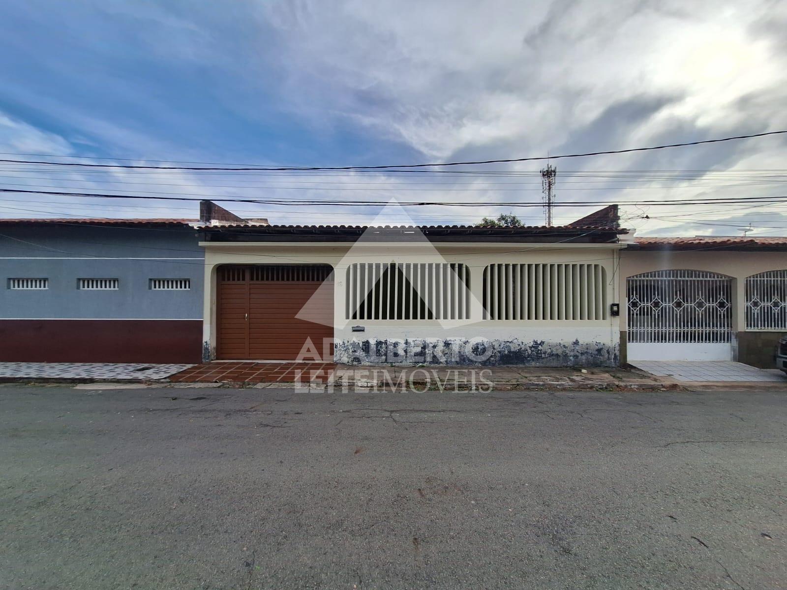 Casa, 3 quartos, 269 m² - Foto 2