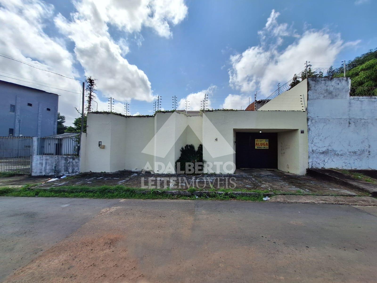 Casa, 4 quartos, 307 m² - Foto 1
