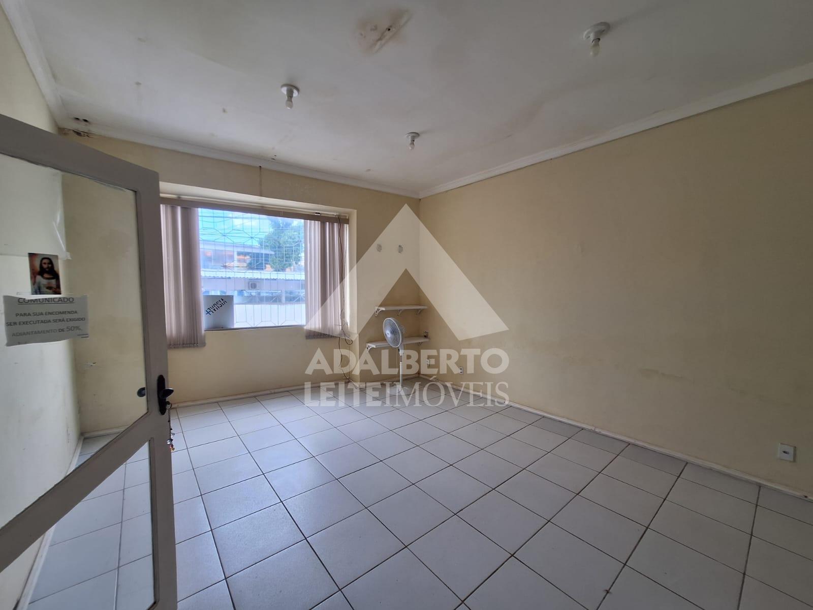 Casa, 3 quartos, 197 m² - Foto 4