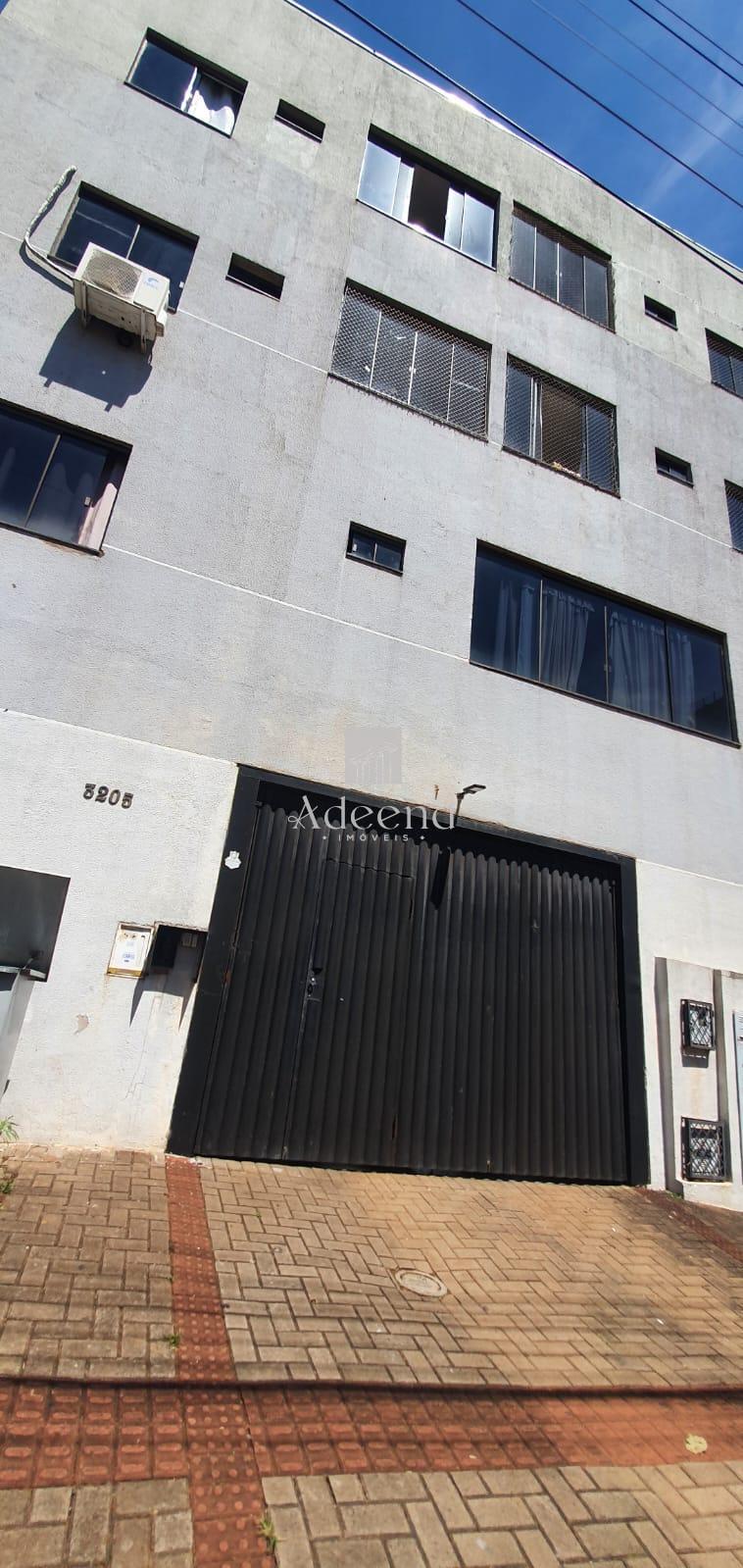 ALUGA SE APARTAMENTO MOBILIADO NO CENTRO COM 02 QUARTOS