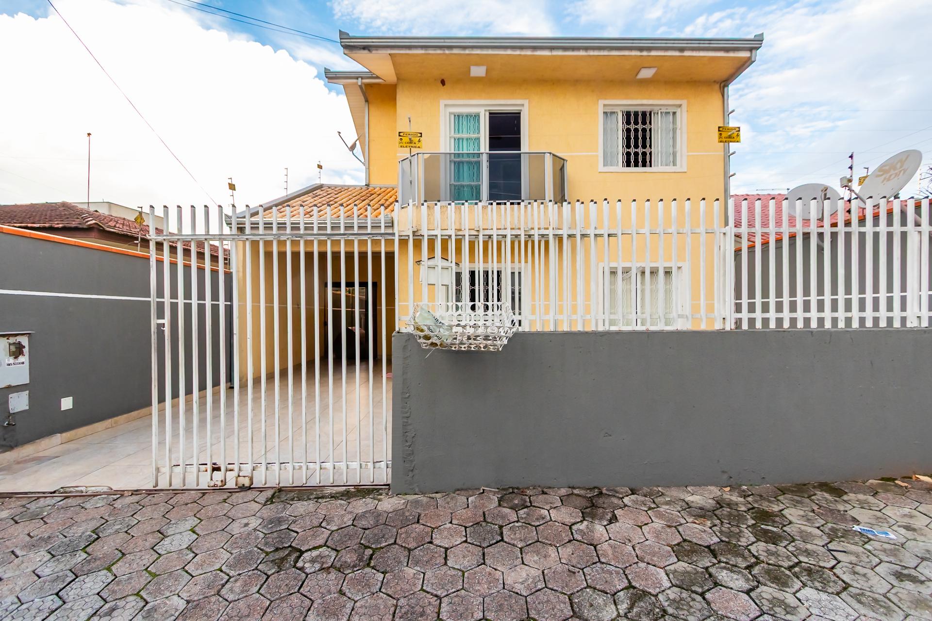 Sobrado com 3 dormitórios à venda, CIC  , CURITIBA - PR