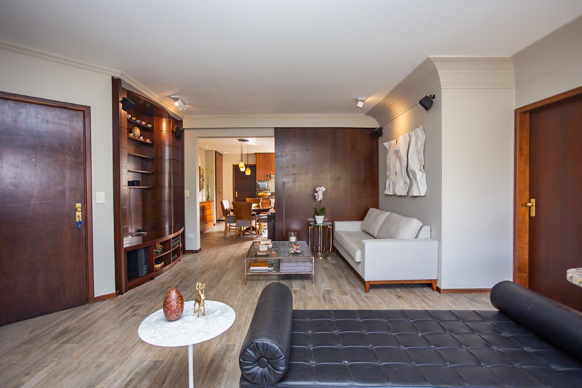 Apartamento recém reformado à venda, BIGORRILHO  , CURITIBA - PR