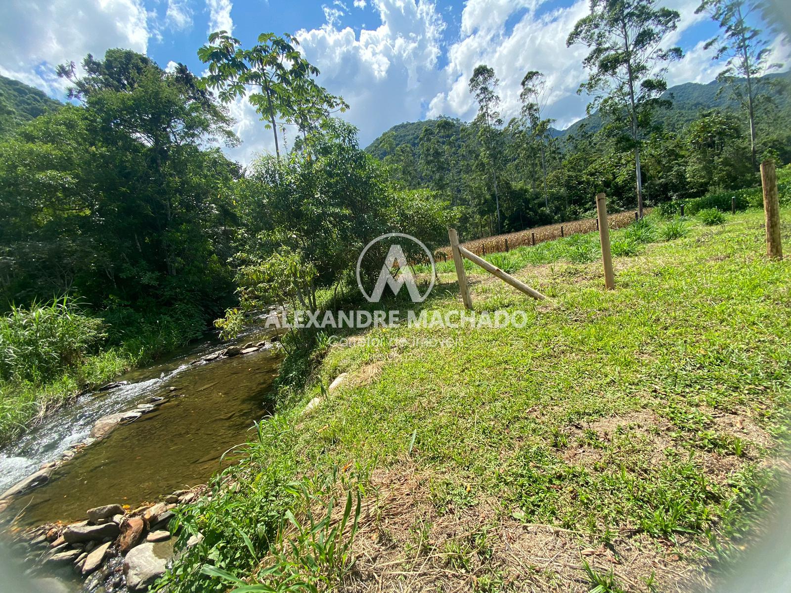 Terreno para sítio com ribeirão à venda, LAGEADO ALTO, BOTUVERA - SC