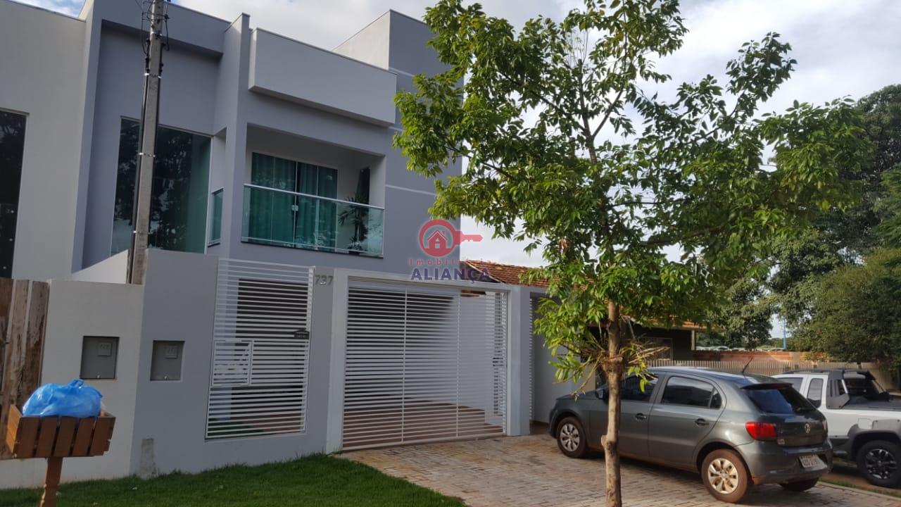 SOBRADO A VENDA NO JARDIM GISELA