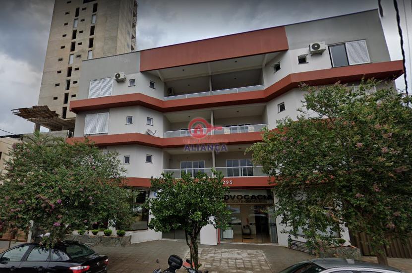 APARTAMENTO CENTRO