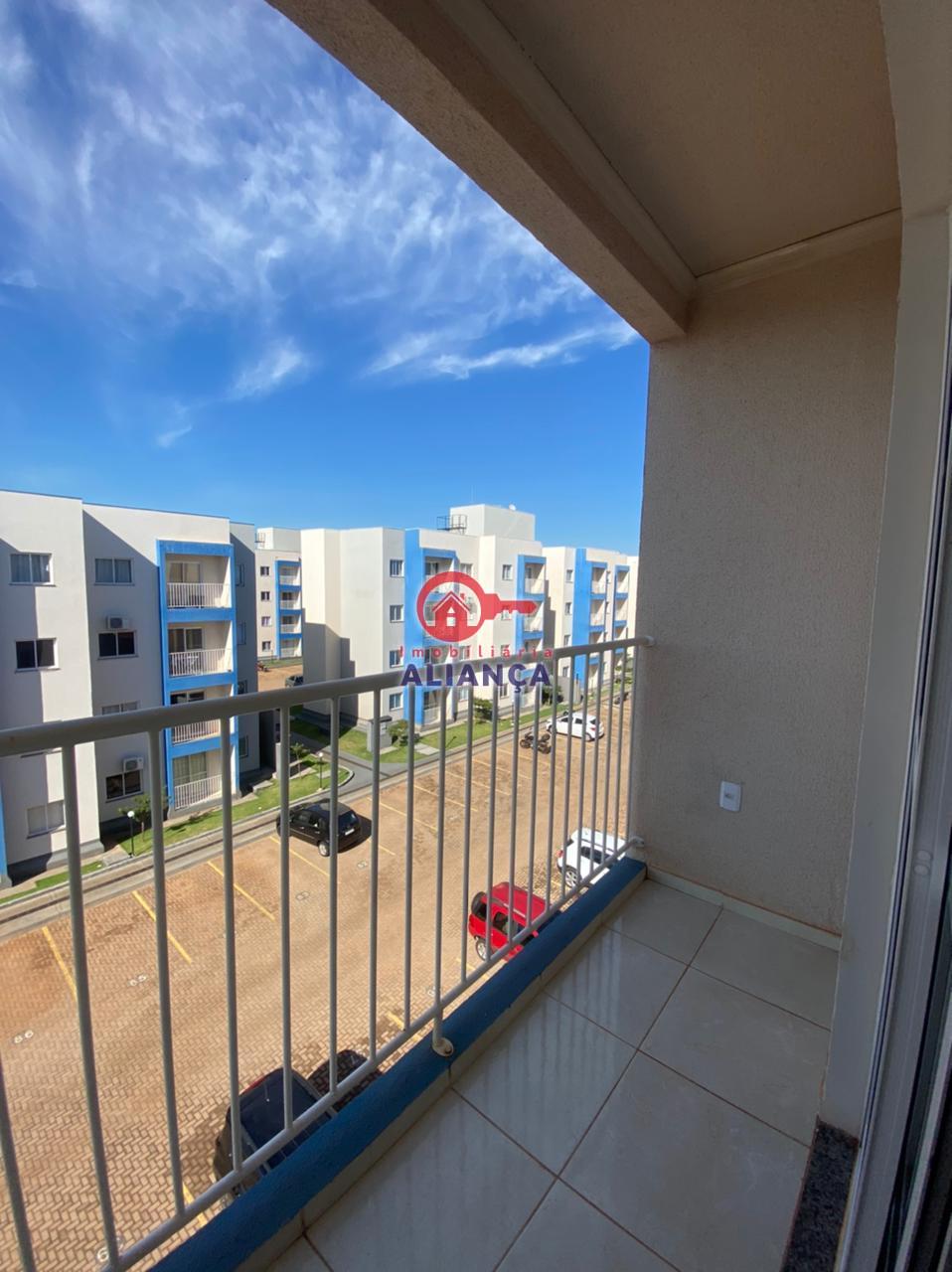 APARTAMENTO NO JARDIM GISELA