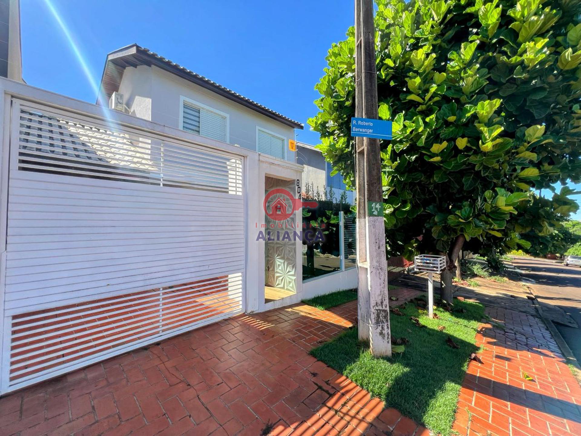 SOBRADO  VENDA, JARDIM PANCERA, TOLEDO - PR, COM UMA SUTE E 2 QUARTOS