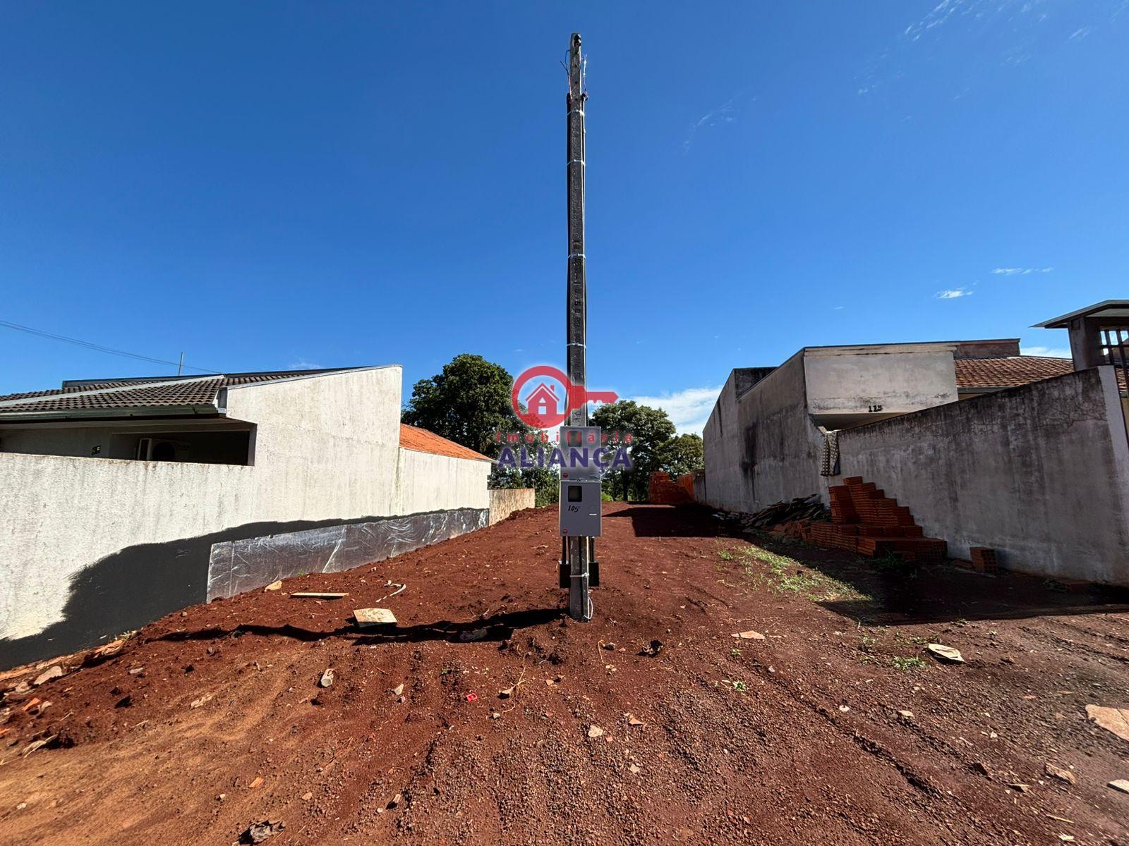 CASA ? VENDA NO JARDIM S?O FRANCISCO EM TOLEDO-PR
