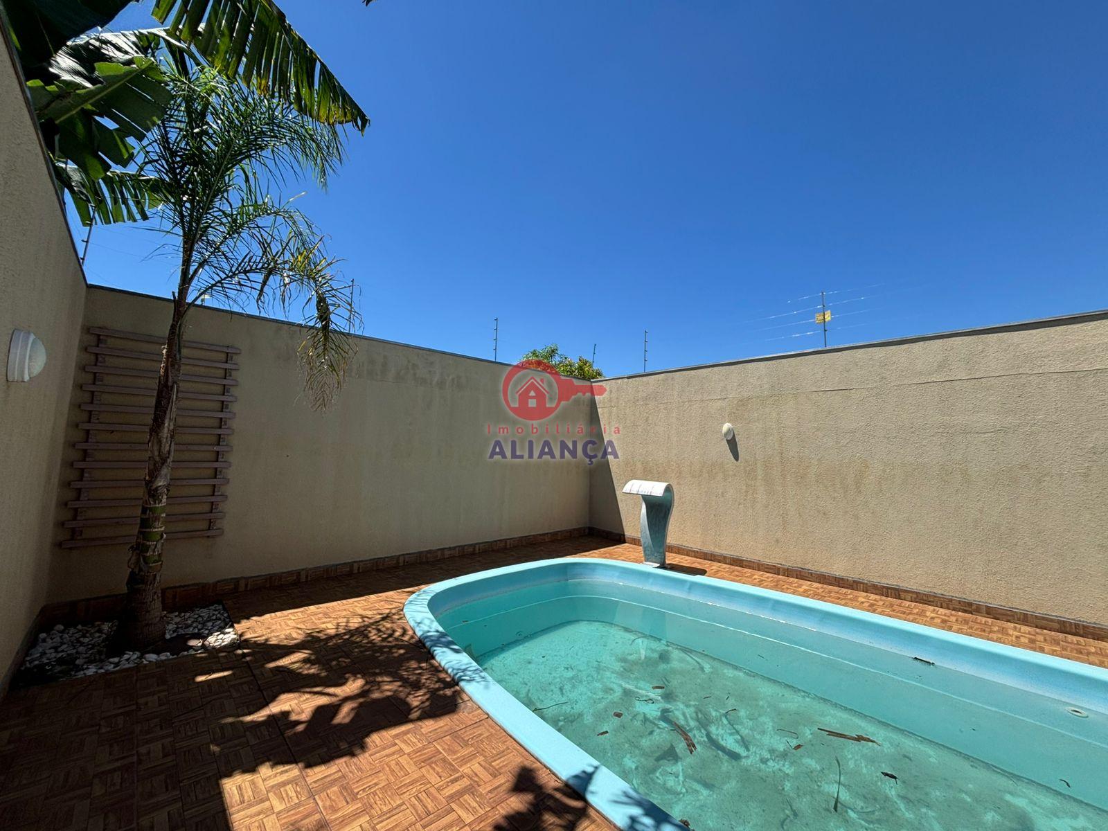 CASA ? VENDA NO JARDIM S?O FRANCISCO em TOLEDO-PR