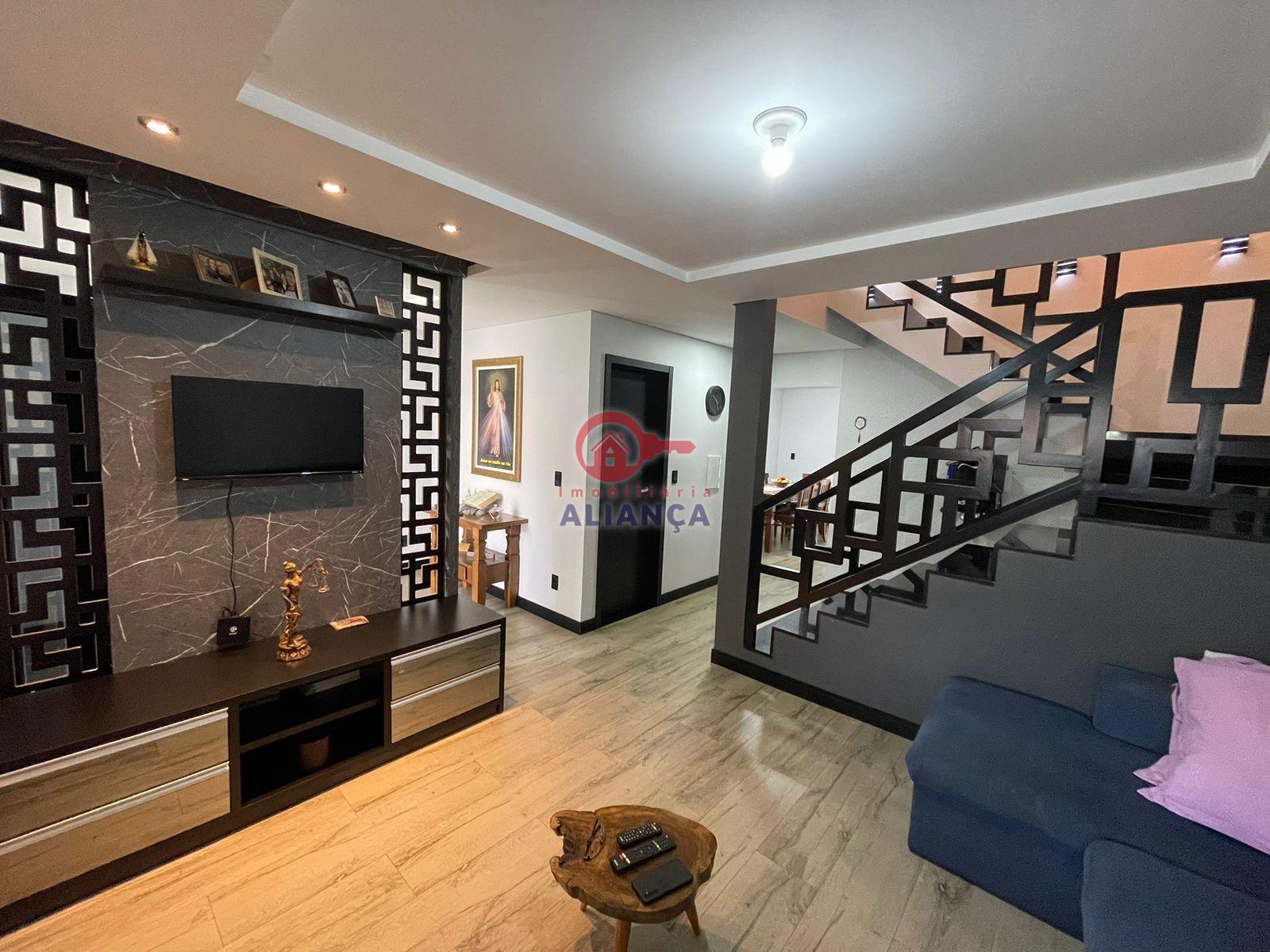 SOBRADO SEMIMOBILIADO ? VENDA NA VILA INDUSTRIAL, TOLEDO - PR