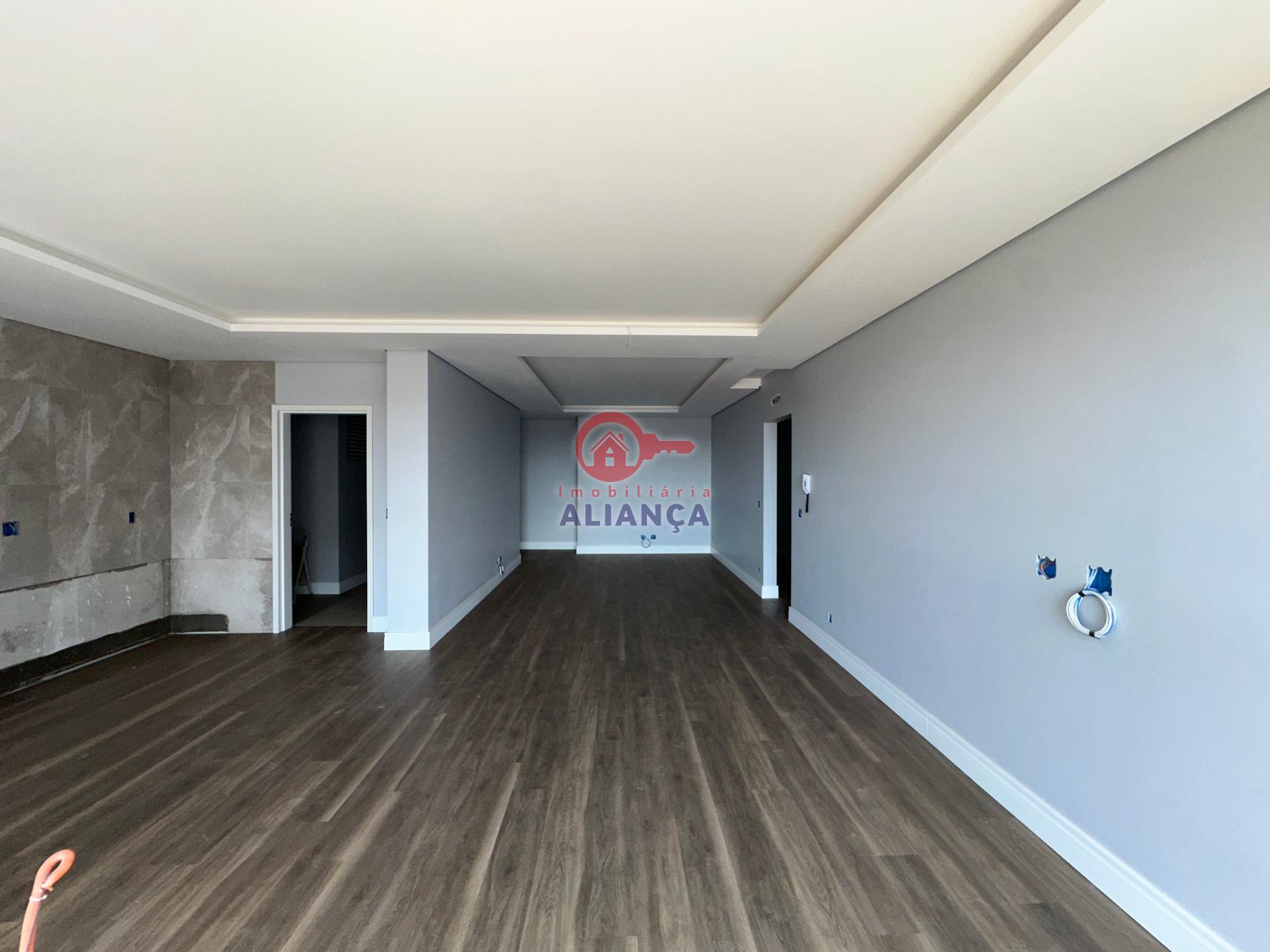 APARTAMENTO SEMIMOBILIADO ? VENDA NO EDIF?CIO LAMARTINE NO CEN...