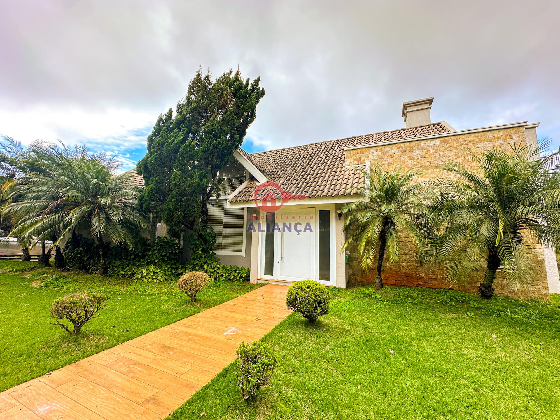 CASA AMPLA EM ?TIMA LOCALIZA??O NO JARDIM PANCERA, TOLEDO - PR