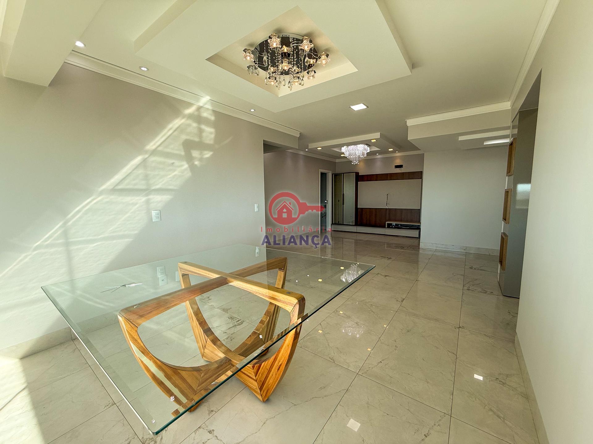 APARTAMENTO COM 03 SU?TES SEMI MOBILIADO NO  CENTRO