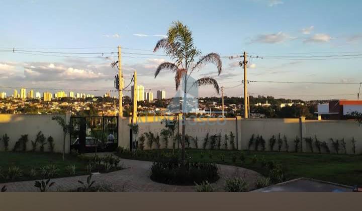 Excelente terreno de 275 m  ? venda no Residencial Tivoli em A...