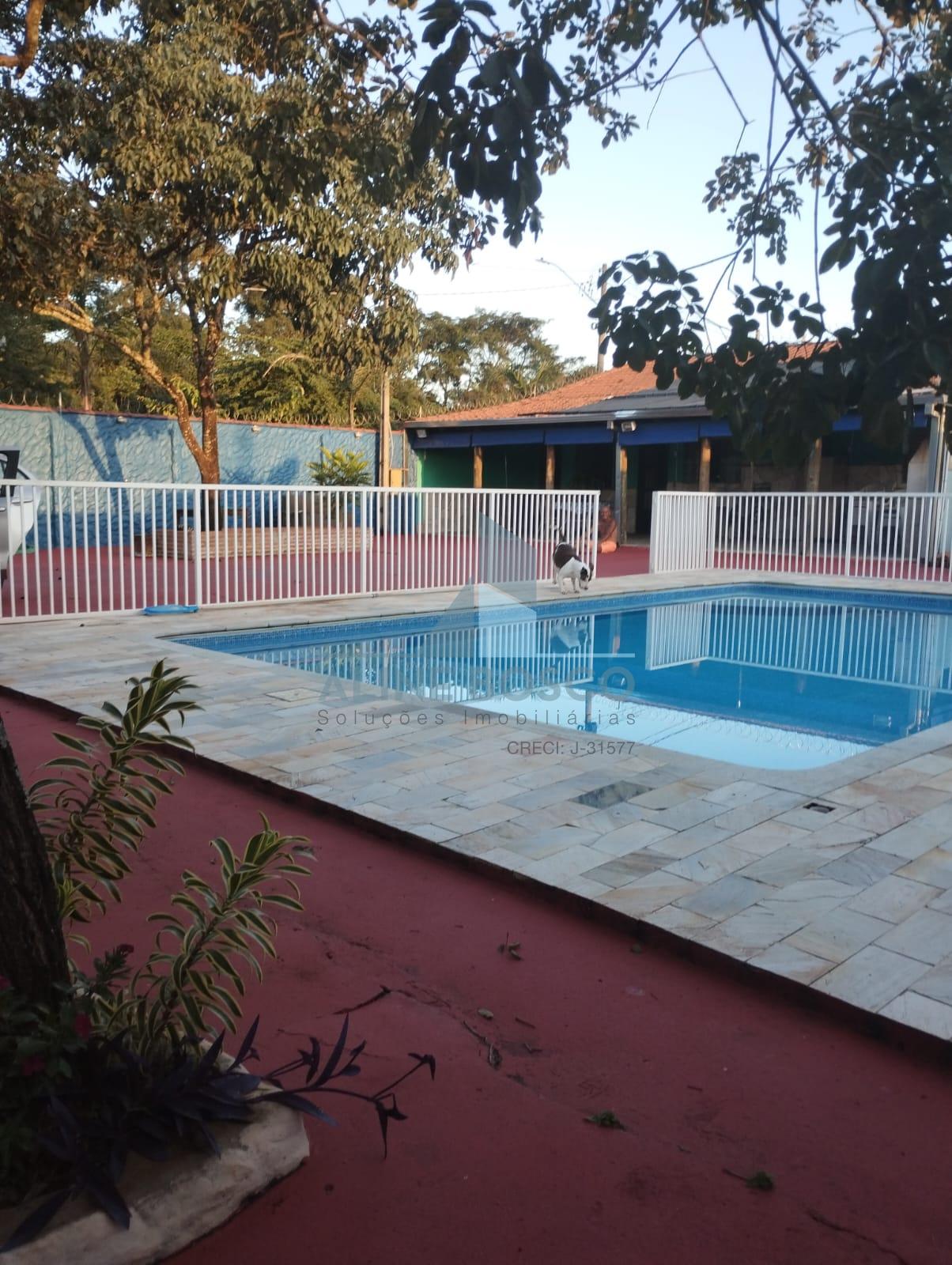 ?rea de Lazer ? venda com piscina aquecida casa com quarto.