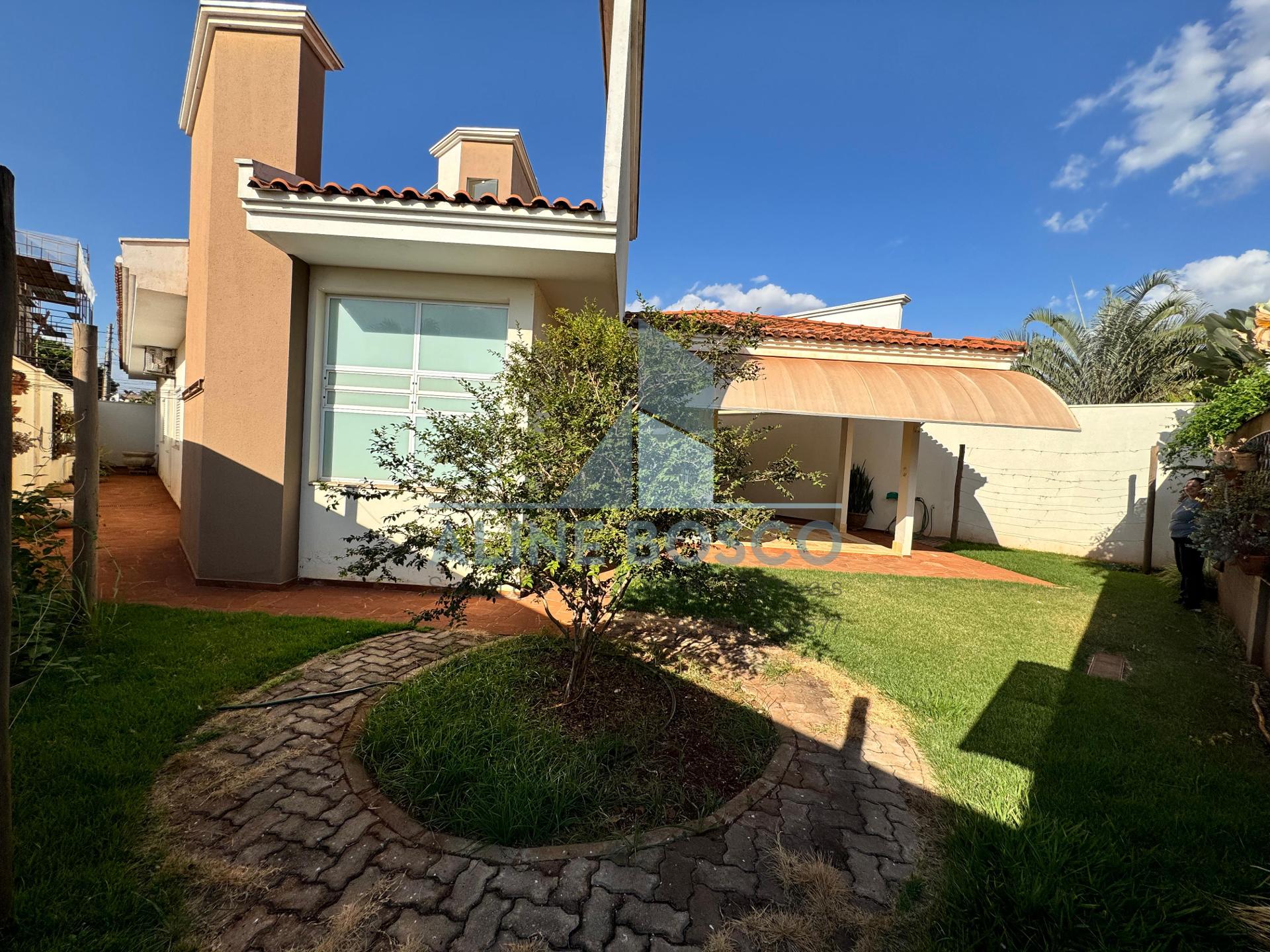 EXCELENTE SOBRADO EM CONDOM?NIO FECHADO - SALTO GRANDE I