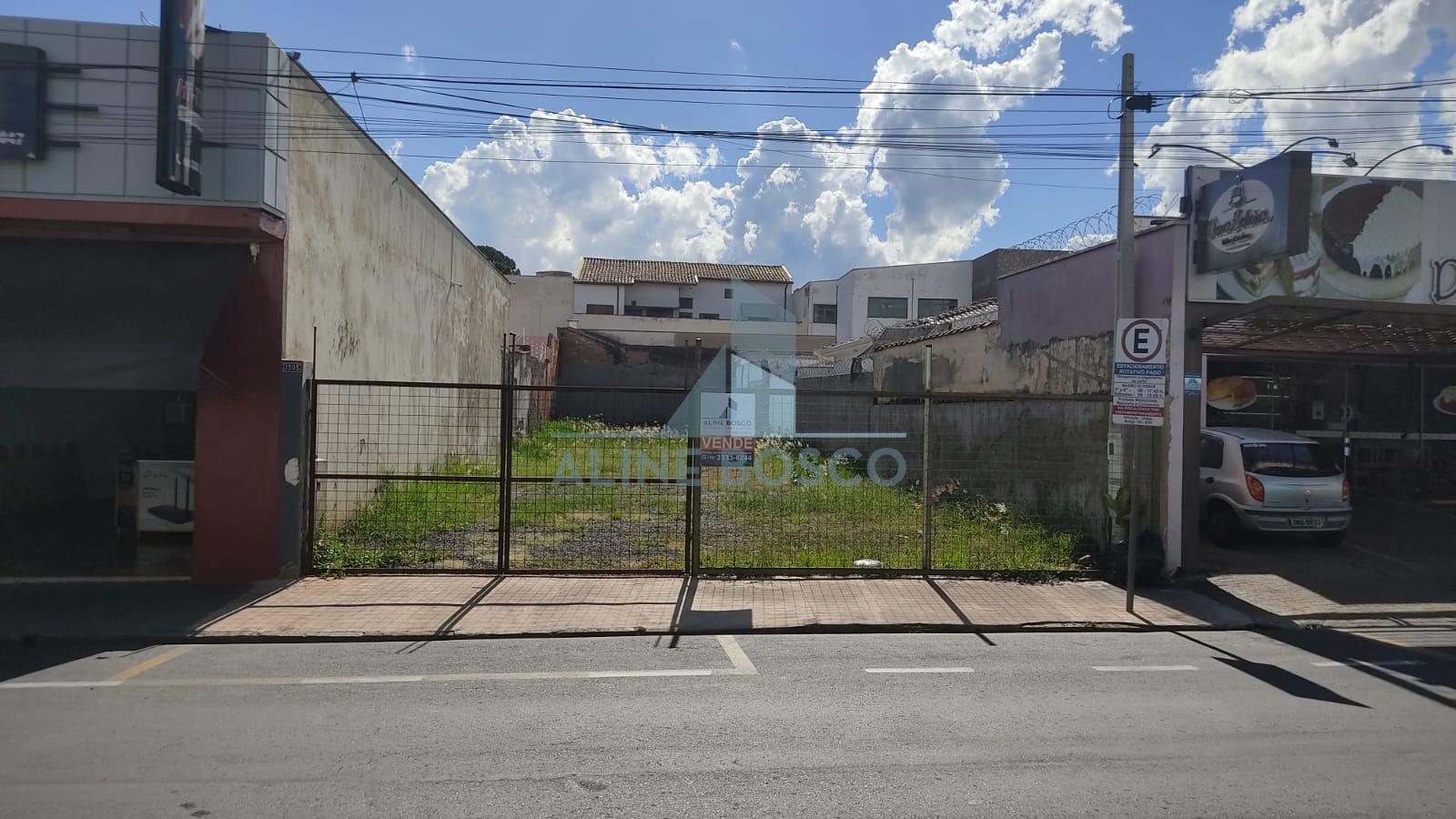 Terreno ? venda na Rua Nove de Julho - Centro - ARARAQUARA  SP