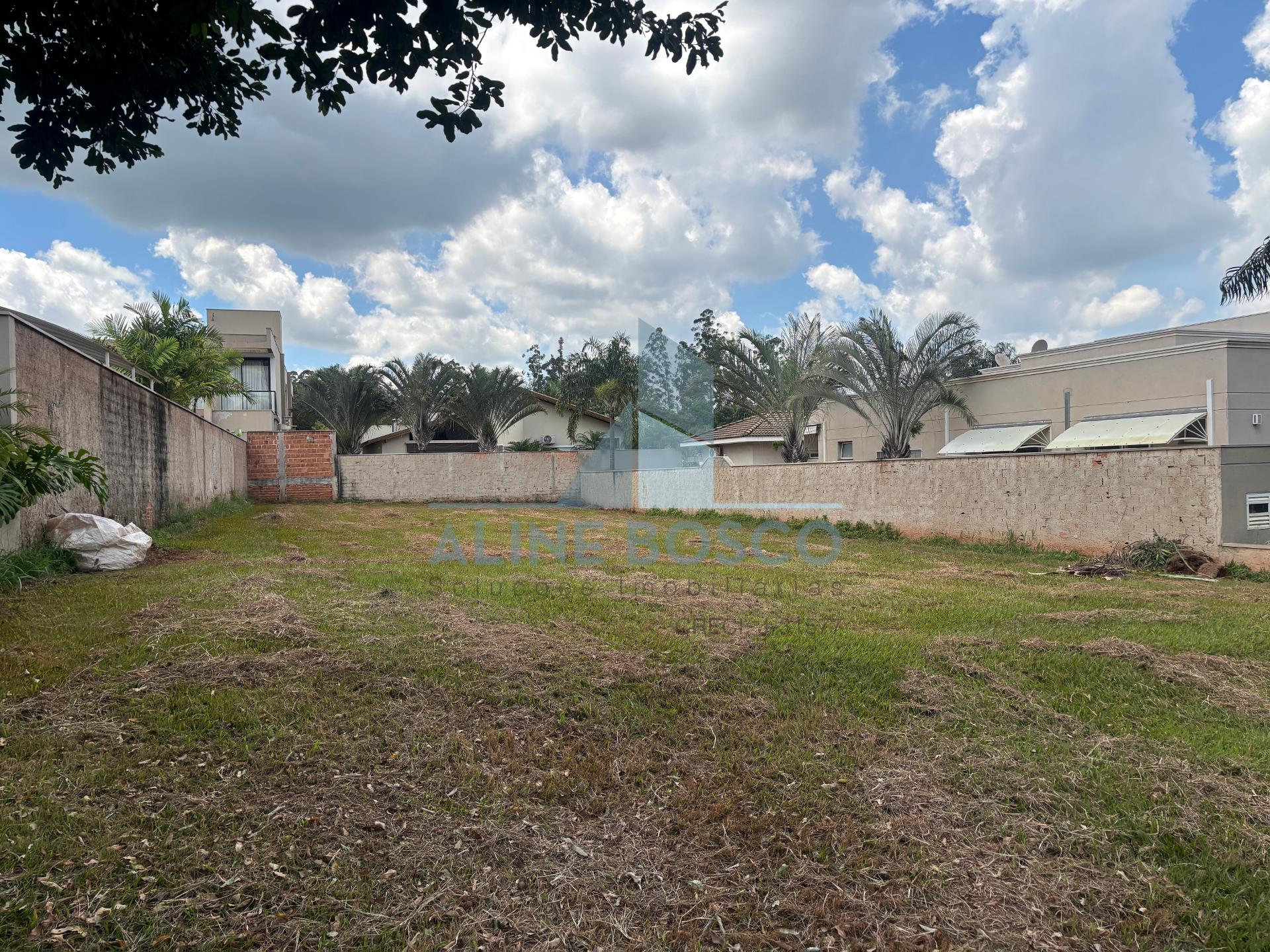 Terreno de 632 m ,Venda, Condom?nio Portal dos Oitis, Alto Pad...