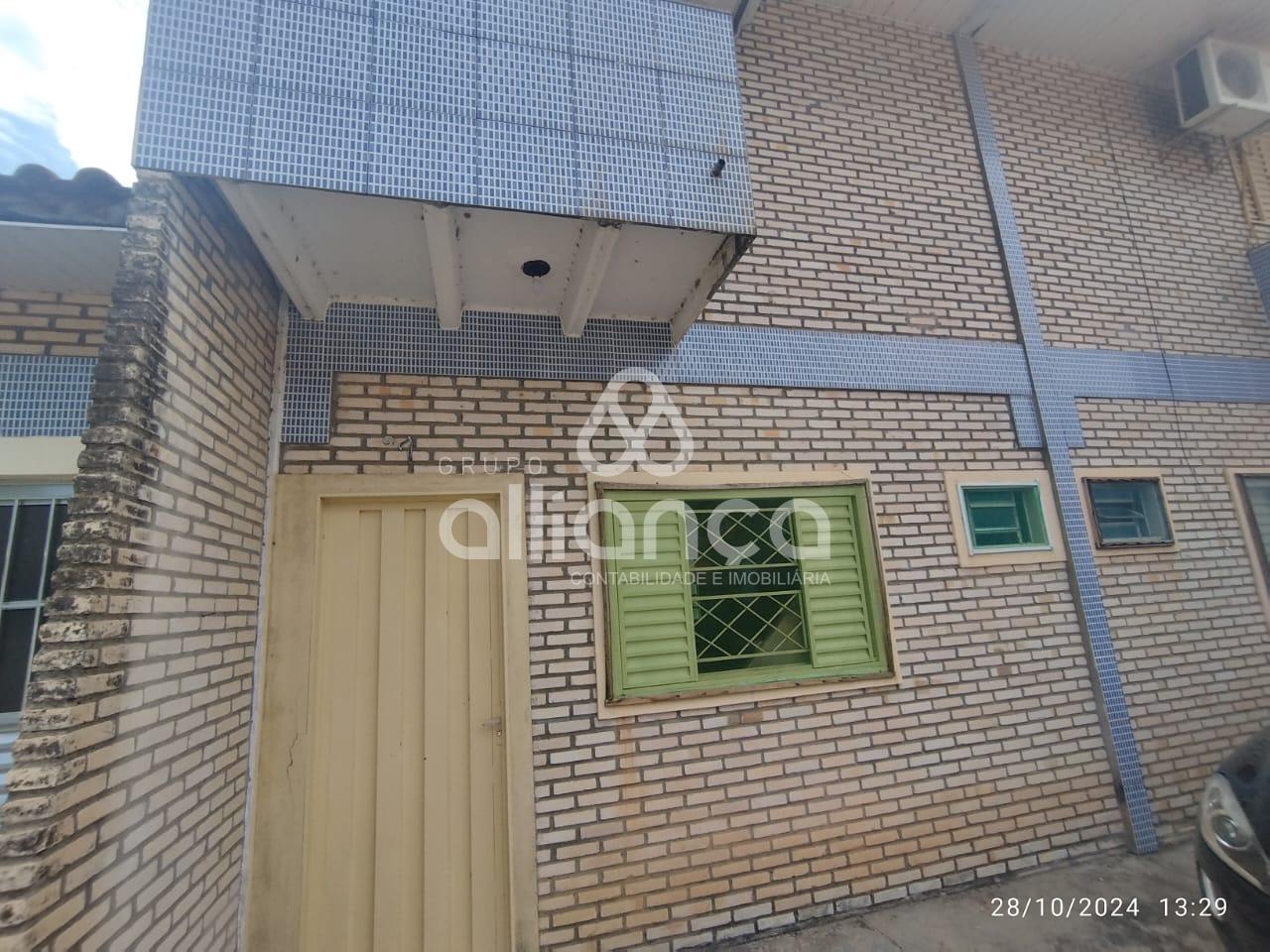 CASA MOBILIADA EM CONDOMINIO, Centro, CACERES - MT