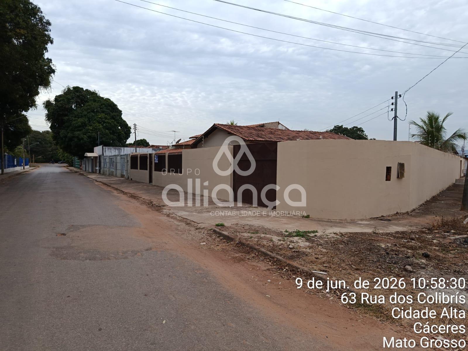 Casa com 3 dormitórios para locação, Cidade Alta, CACERES - MT