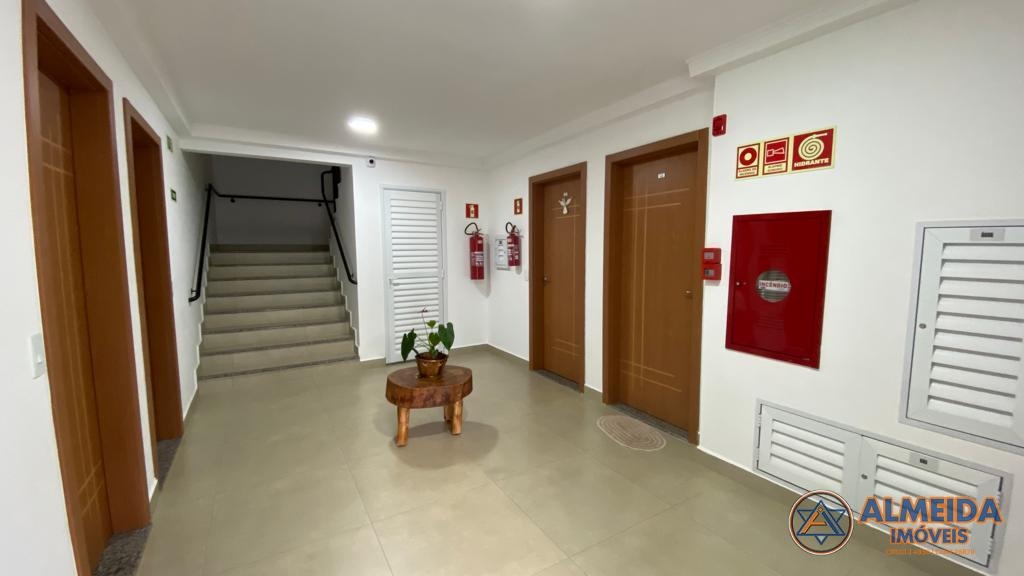 Apartamento com 2 dormitrios para locao,77.00 m , CASCAVEL - PR