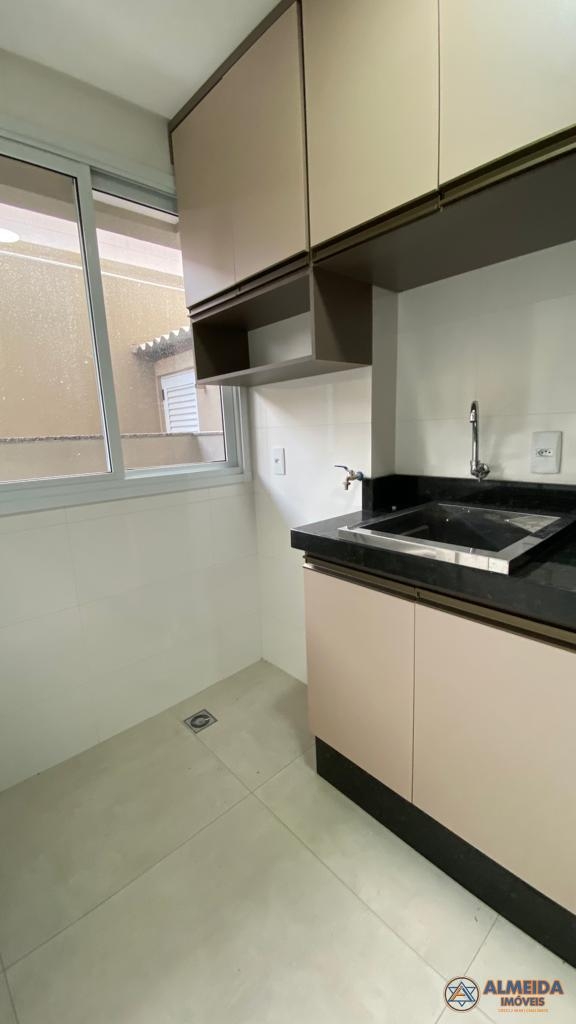 Apartamento com 2 dormitrios para locao,77.00 m , CASCAVEL - PR