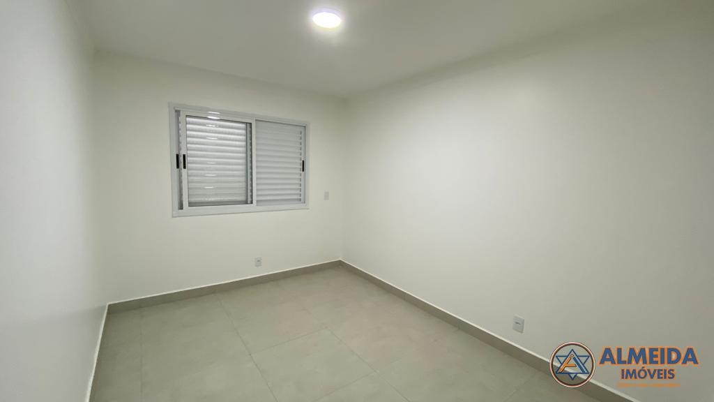 Apartamento com 2 dormitrios para locao,77.00 m , CASCAVEL - PR