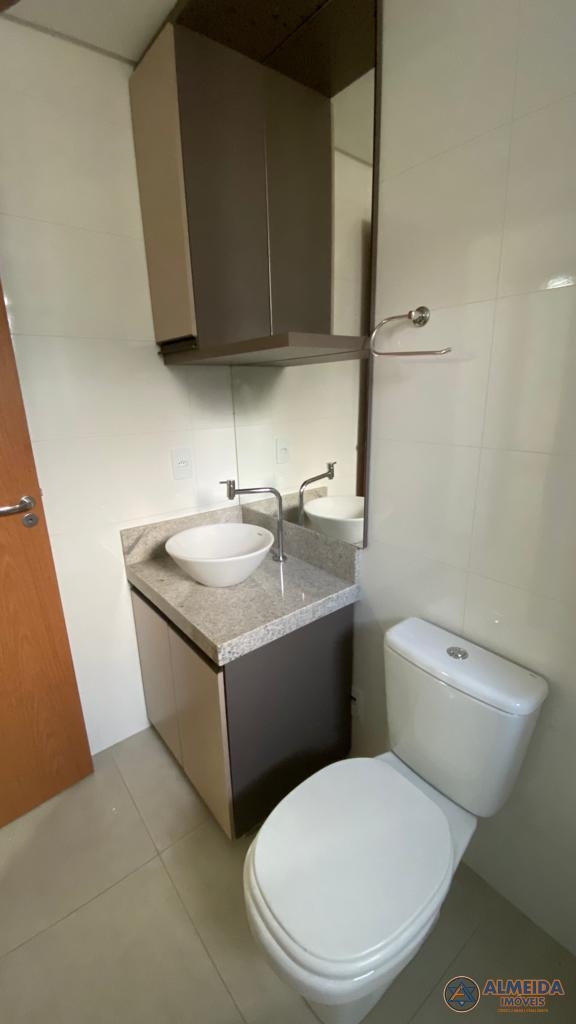 Apartamento com 2 dormitrios para locao,77.00 m , CASCAVEL - PR