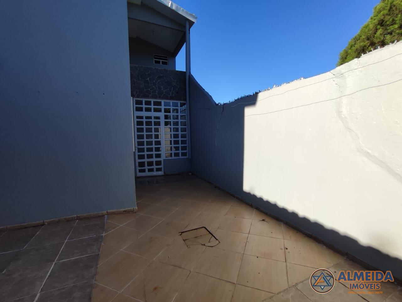 SOBRADO AMPLO PARA LOCAÇÃO BAIRRO JARDIM UNIVERSITÁRIO