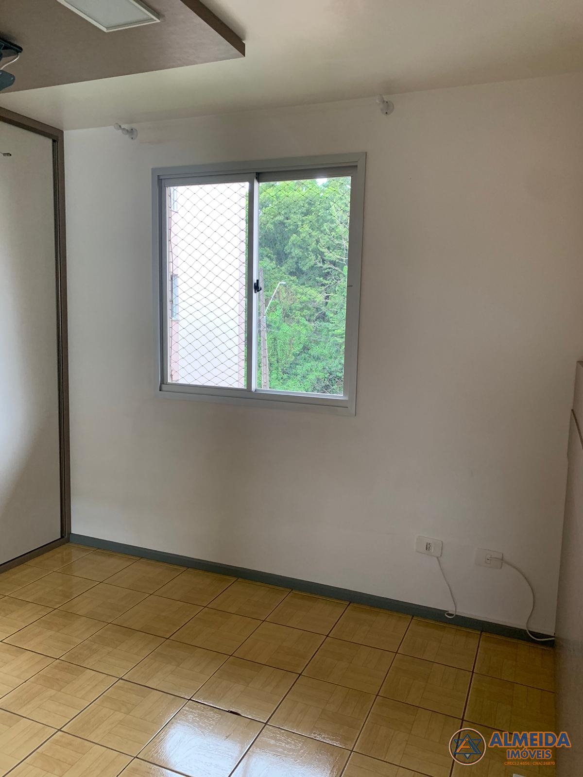 EXCELENTE APTO NO RESIDENCIAL RIO VERDE SEMI MOBILIADO