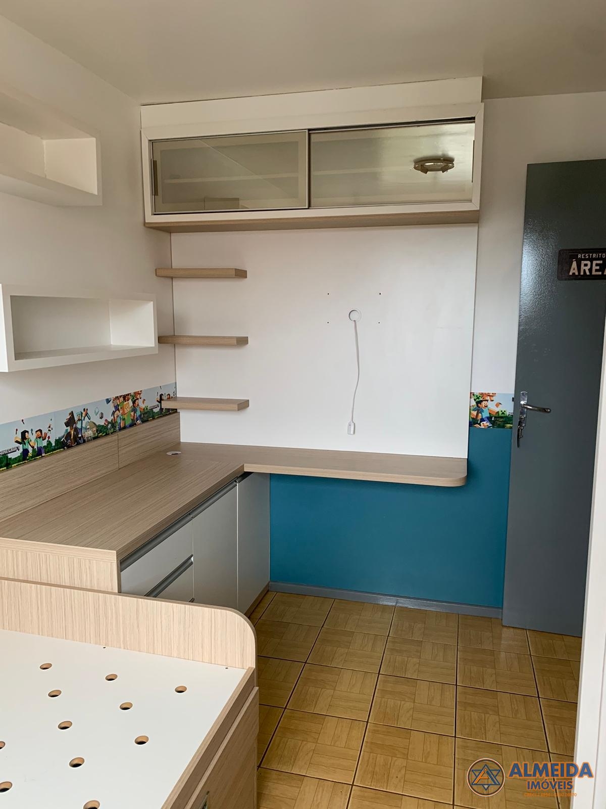 EXCELENTE APTO NO RESIDENCIAL RIO VERDE SEMI MOBILIADO