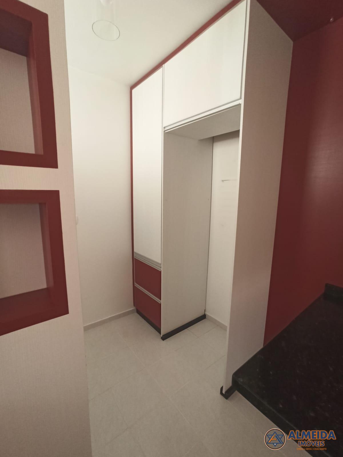EXCELENTE APTO NO RESIDENCIAL RIO VERDE SEMI MOBILIADO