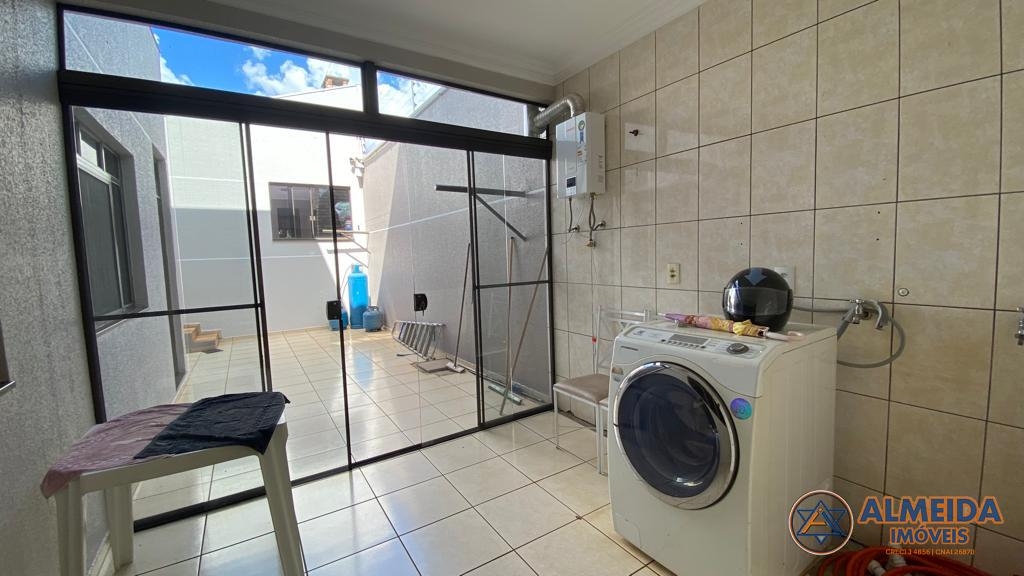 EXCELENTE IMOVEL RESIDENCIAL E COMERCIAL NO BAIRRO ALTO ALEGRE