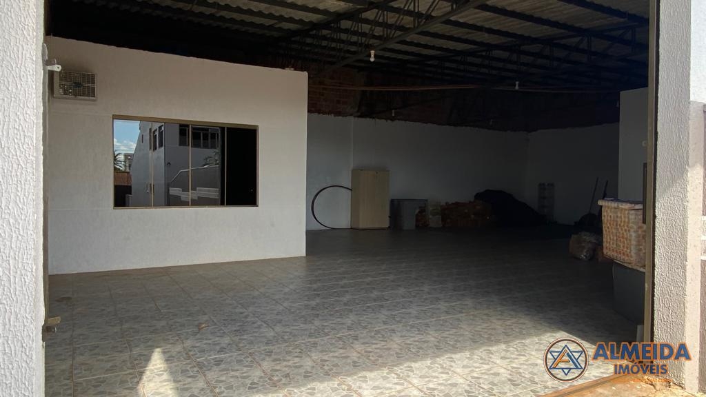 EXCELENTE IMOVEL RESIDENCIAL E COMERCIAL NO BAIRRO ALTO ALEGRE