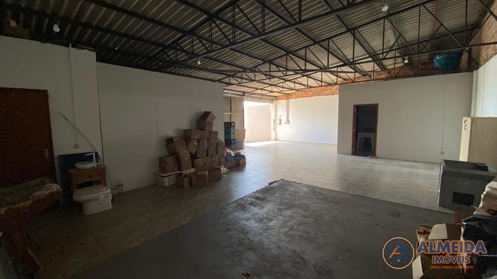 EXCELENTE IMOVEL RESIDENCIAL E COMERCIAL NO BAIRRO ALTO ALEGRE