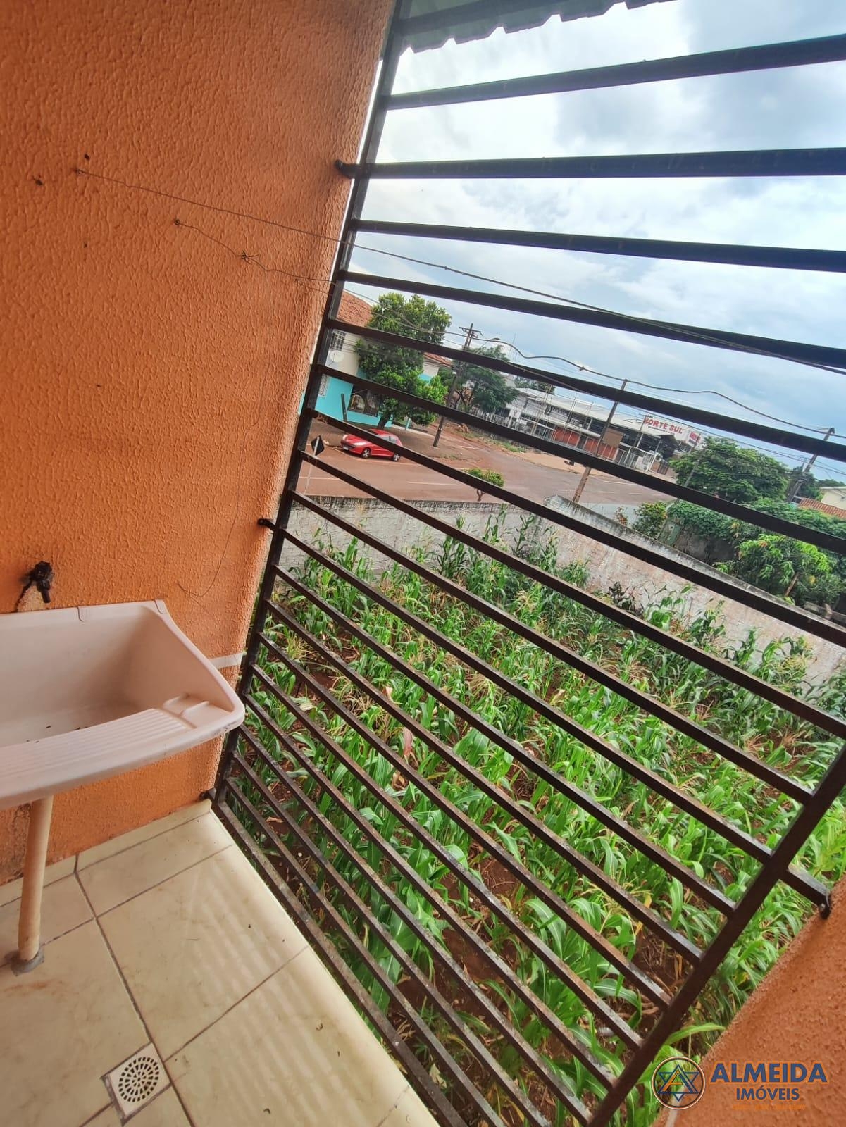 APTO DE 1 QUARTO A MEIA QUADRA DA UOPECCAN