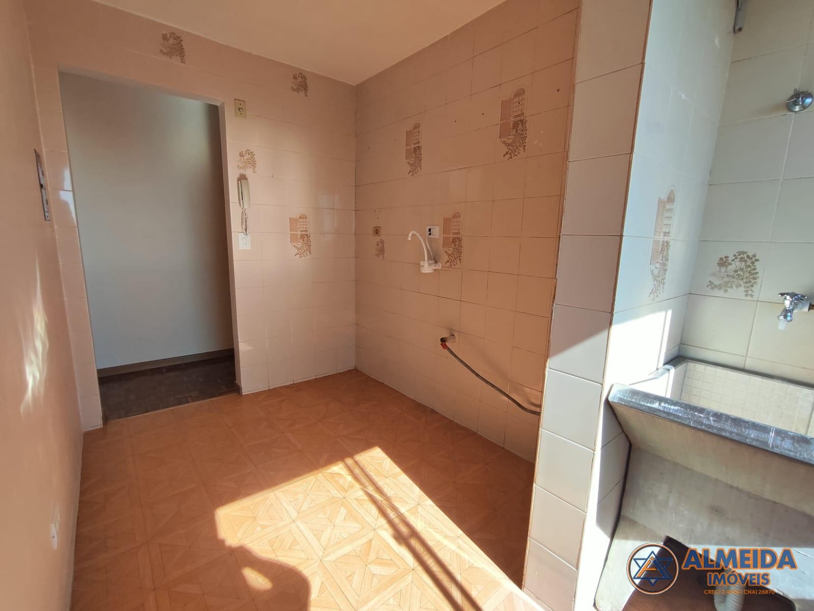 EXCELENTE APARTAMENTO NO RESIDENCIAL TORRE DO SOL II, 8 ANDAR