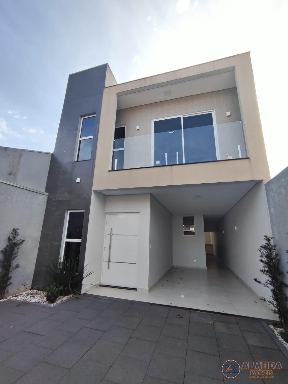SOBRADO ALTO PADRÃO COM 3 SUITES NO BAIRRO TROPICAL , SOBRA DE...